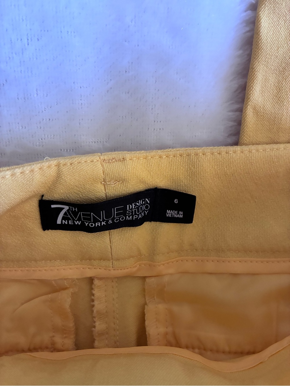 New York & Company Blue, Magenta and Yellow High-Waist Crop Pants Size 6 - Picture 6 of 6